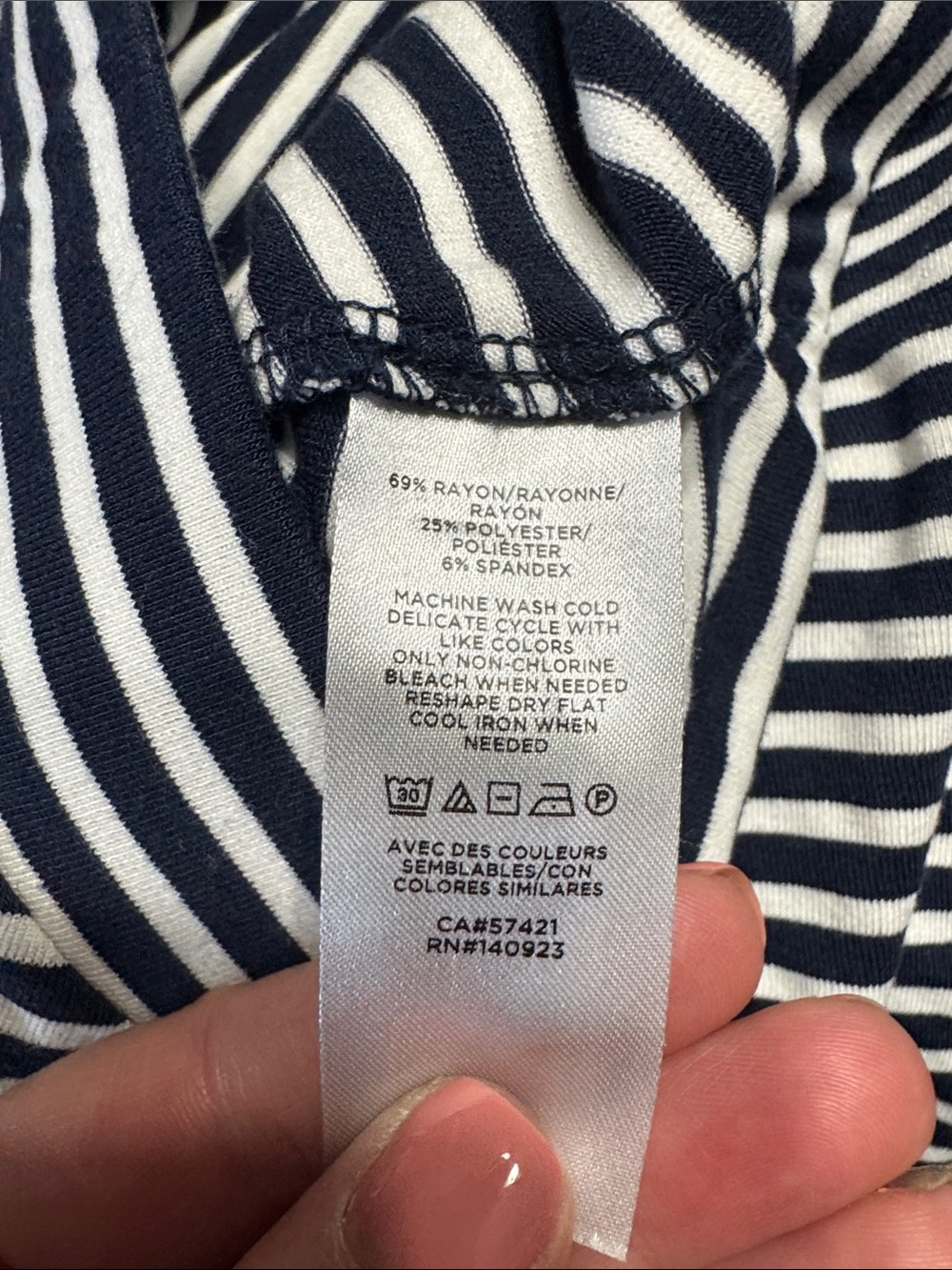 LOFT Outlet Navy & White Striped Maxi Skirt Size M - Picture 5 of 5